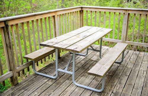 Bloomington Cabin | Rustic Cabin with Views in Bloomington