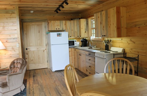 Canyon Creek Cabin | Rustic Cayuse Cabin - Remote Getaway