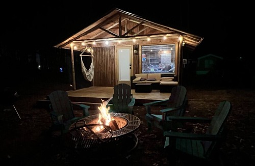 Hemphill Cabin | Rustic Cedar Waterfront Cabin 8 on Toledo Bend