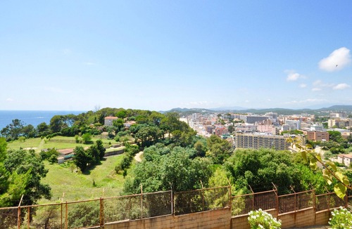 Lloret de Mar Cottage | Rustic chalet with private pool near the beach