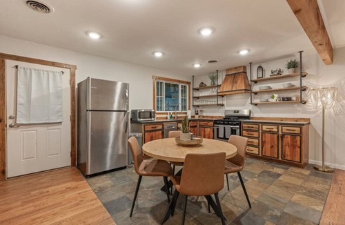Owasso House | Rustic Charm Owasso Retreat | 2BR Big Backyard
