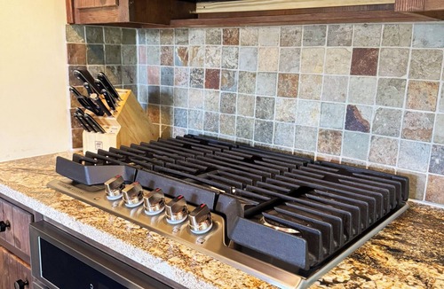 Big Canoe Cabin | Rustic Charm with a Mountain View