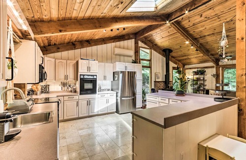 Otis House | Rustic-Chic Home w/Decks: Pool + Lake Access