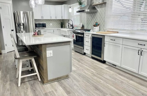 Greenwood House | Rustic Chic in Charming Center Grove | Yard | 4BR
