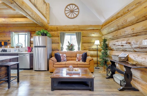 Gusher Cottage | 'rustic Cliff Ranch B' - Uintah Basin Retreat!