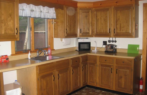 Center Ossipee Cottage | Rustic Comfort On A Mountain Lake