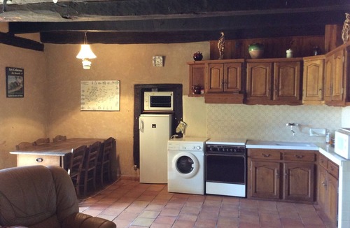 Pays-de-Belves Cottage | Rustic cottage 8km from Monpazier