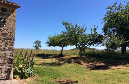 Pays-de-Belves Cottage | Rustic cottage 8km from Monpazier