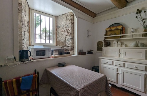 Saint-Berain Cottage | Rustic cottage in Allier with wood stove