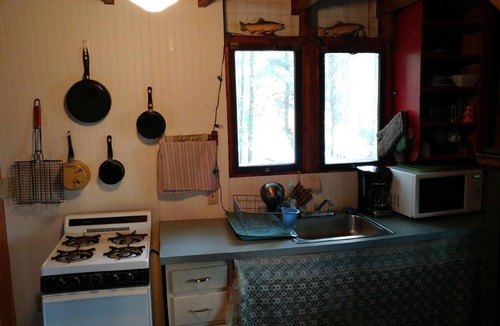 Meredith Cottage | Rustic Cottage On Lake Winnisquam