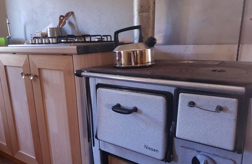 Centovalli Apartment | Rustic cottage surrounded by meadows and woods (BAITA DEL FAGGIO)