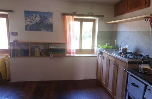 Centovalli Apartment | Rustic cottage surrounded by meadows and woods (BAITA DEL FAGGIO)