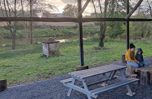 Clairfayts Cottage | Rustic Cottage with Terrace and Park in Avesnois Nature Park