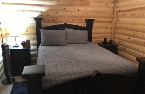 Cunningham Apartment | Rustic country hide away