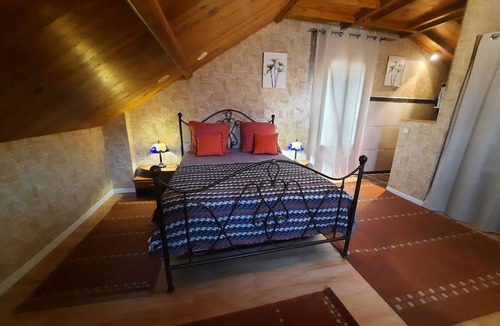 Hautevesnes House | Rustic country house with modern comforts