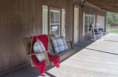 Cleveland House | Rustic Countryside Cottage
