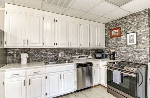 Antioch Apartment | Rustic Cowboy Ranch Retreat: Stay Near Nashville