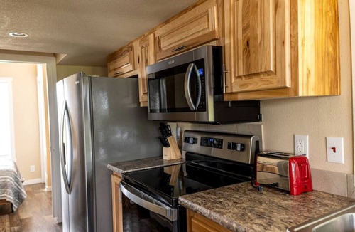 Satin Cabin | Rustic Elegance in Texas - Amazing Glamping Getaways in this Chilton Cabin Rental