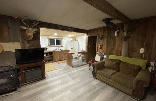 De Lancey Cabin | Rustic Family Cabin