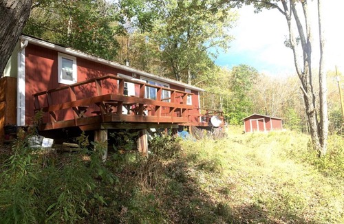 De Lancey Cabin | Rustic Family Cabin