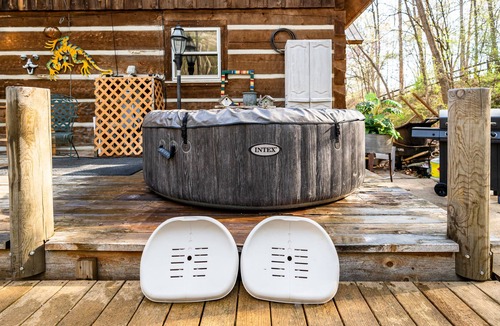 Linn Creek Cabin | Rustic Family Friendly Cabin