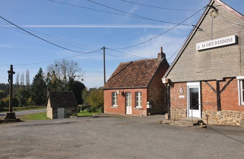 La Bigotiere House | Rustic family home. Minimum rental period: 7 days.