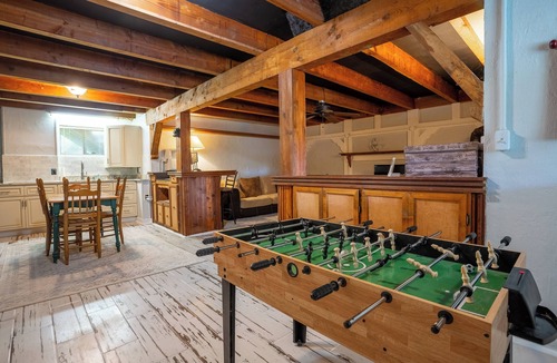 Fancy Gap Cabin | Rustic Fancy Gap Vacation Rental with Fire Pit