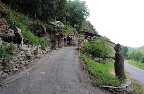 Bellegarde-Marsal House | Rustic gîte next to the Tarn