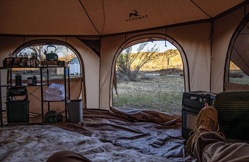 Farmington Resort | Rustic glamping hideaway—Animas River views, quiet woods, close to it all.