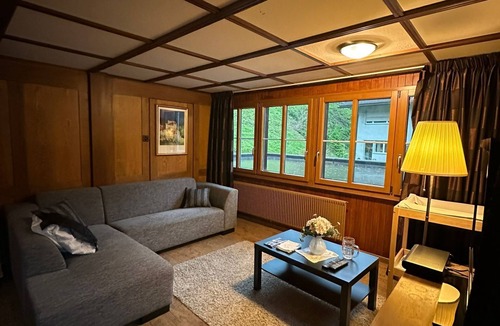 Engelberg House | Rustic guesthouse in Engelberg for group bookings
