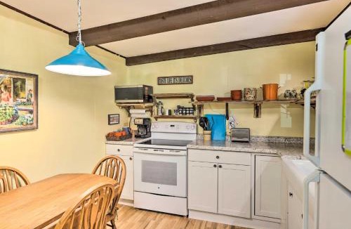 Seebert House | Rustic Hideaway with Fire Pit Less Than 1 Mi to River!