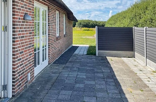 Øby House | Rustic Holiday Home in Ulfborg With Relaxing Whirlpool