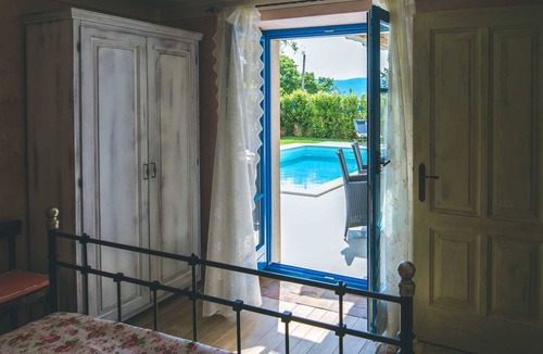 Pinezici Villa | Rustic Holiday house Pinezici