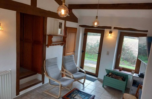 La Chapelle-Hermier House | Rustic house at the foot of a wood. Calm place with total disconnection
