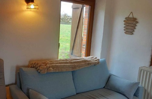La Chapelle-Hermier House | Rustic house at the foot of a wood. Calm place with total disconnection
