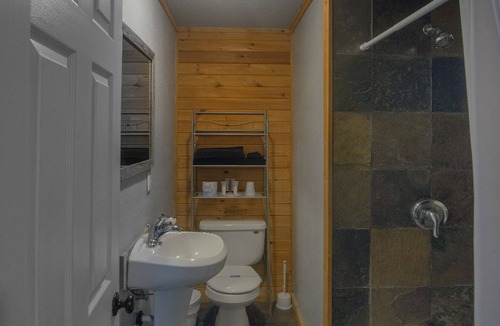 Park Rapids Hotel | Rustic Inn
