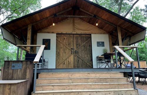 Bastrop House | Rustic Lake Bastrop Cabin with Private Patio & Grill near Austin, Texas