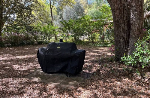 Putnam Hall Cottage | Rustic Lake View Cottagenn