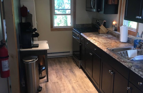 Town of Ledyard Cottage | Rustic lakefront cottage