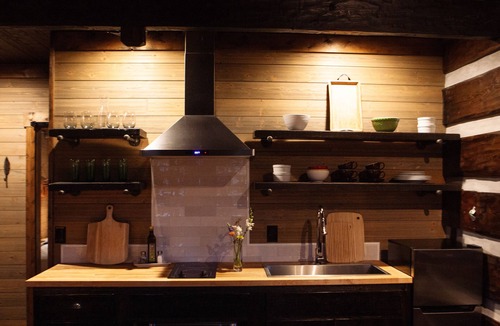 Whitefish Cabin | Rustic Lodge Style Cabin located in the Beautiful Flathead Valley.
