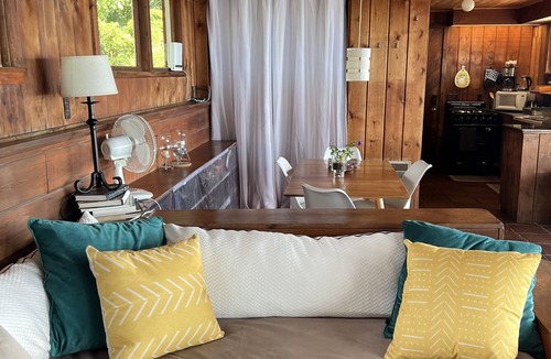 Port Colborne Cabin | Rustic Log Cabin With A Private Beach.