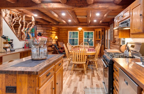 Maggie Valley Cabin | Rustic Log Cabin, 15 min to Parkway, Waterfalls; EV outlet, Fire Pit, Game Room.
