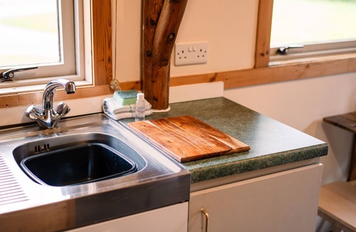 Forres House | Rustic Log Cabin With Hot Tub