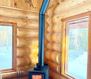 Trois-Rives House | Rustic Log Chalet in Nature - Chalet Le Melisse