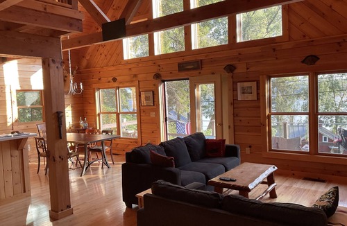 Fair Haven House | Rustic Log Home at the LAKE