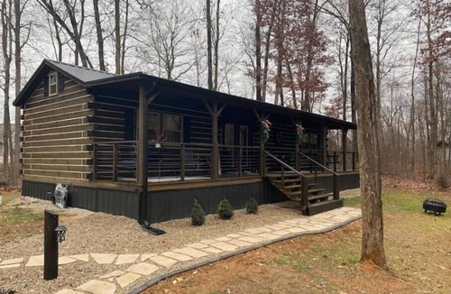 Mitchell Cabin | Rustic luxury in beautiful area near state park