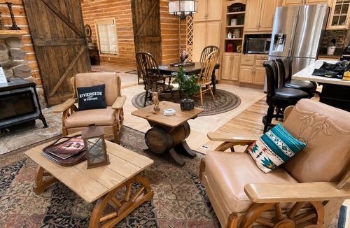 Riverside Cabin | Rustic Luxury Lodge - Sleeps 10