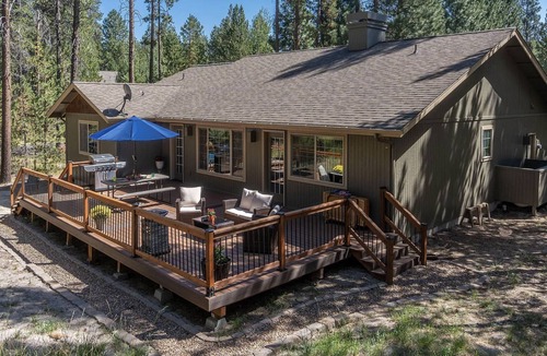 Three Rivers House | Rustic Luxury River House - Near Sunriver, Mt. Bachelor