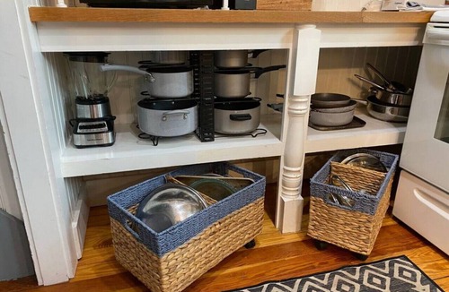 Mount Pocono House | Rustic & Modern:HotTub+FirePit+15 min to Camelback