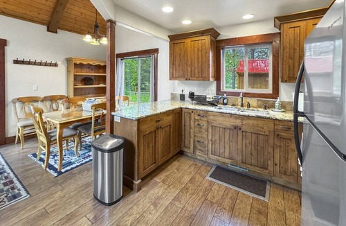 Tamarack Resort Cabin | Rustic Modern Mountain Retreat Near Boulder Creek